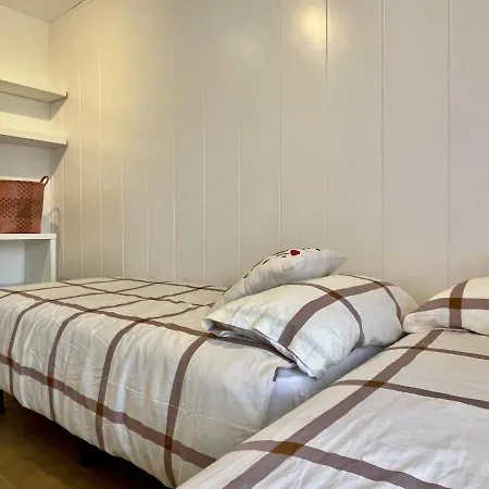 Salles Beach 36 Апартаменты
